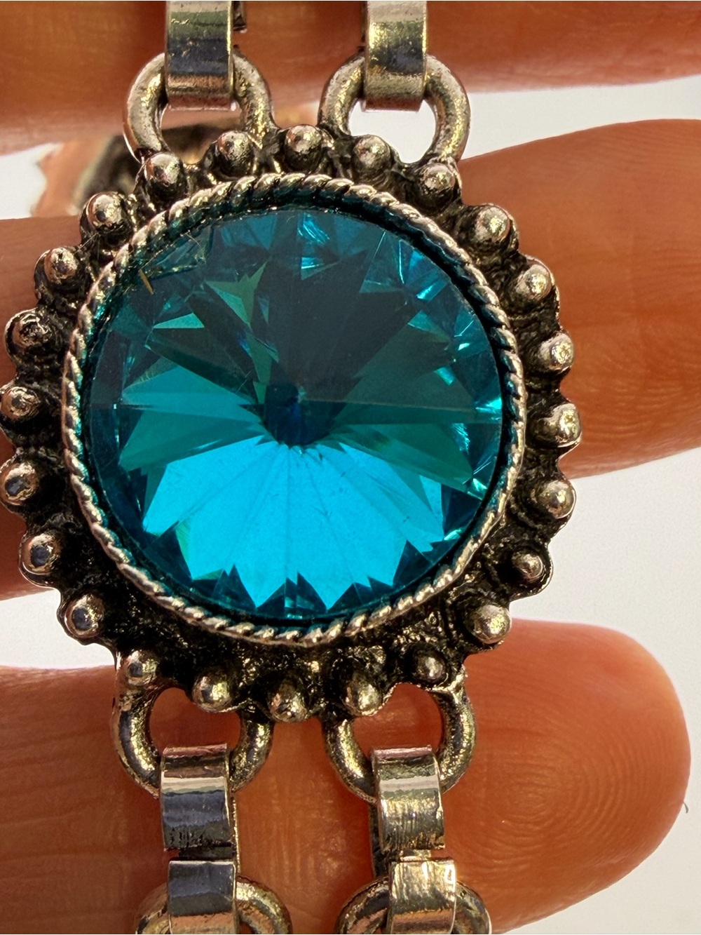 Blue Crystal Round Link Bracelet - Women Jewelry - Picture 4 of 8